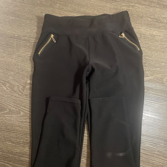 Trousers - Picture 9 of 9